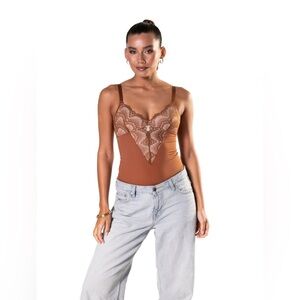 NEUNEUX Half Lace Bodysuit Size XL